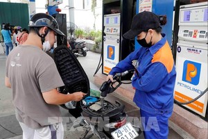 汽油价格上涨 柴油价格继续下降。