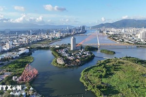 鸟瞰岘港市。图：越通社