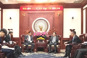 胡志明市与日本及中国各地、企业加强合作