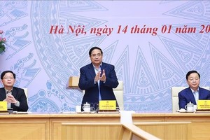越南政府总理范明政主持了COP26承诺指委会第六次会议。图：越通社