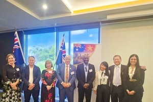 澳大利亚—越南国家工商会领导班子。图：越通社