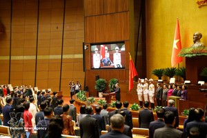 越南政府总理黎明兴宣誓就职。图：越通社