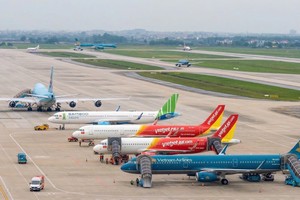 大部分前往重点旅游目的地的航线客座率已达80%至100%。