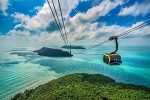 富国岛太阳世界海滩娱乐中心的世界上最长的缆车。图：太阳集团