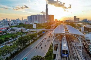 除了已投入运营的地铁1号线外，胡志明市正在开展其他地铁线路的投资建设，其中包括多家民营集团和企业的参与。图：周俊