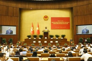 党中央总书记、国家主席苏林在贯彻落实党“十四大”外交路线的第6号《决议》学习部署会议上发表指导性讲话。图：越通社