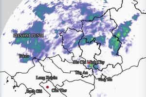 7月17日上午8时胡志明市及南部地区气象雷达图。图为气象水文局卫星云图观测屏幕截图。