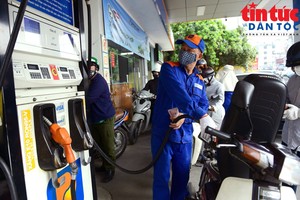 燃油零售价自7月23日下午3时起已作调整。图：秋庄