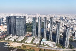 位于胡志明市中心黄金地段的超豪华公寓项目Grand Marina。图：越通社