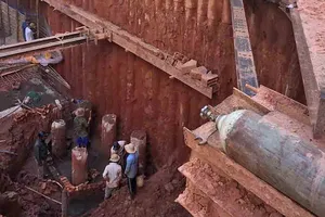  Công trình xây dựng không an toàn, gây sụt lún nguy hiểm các nhà kế cận