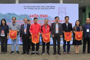 Lâm Đồng: Thi tuyên truyền lưu động về an toàn giao thông