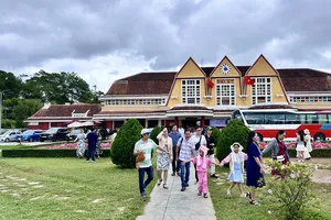 Điều chỉnh đối tượng được miễn giảm giá vé sau khi ga Đà Lạt tăng giá gấp 10 lần