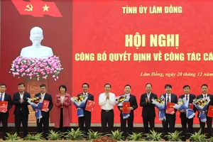 Lâm Đồng công bố điều động nhiều cán bộ