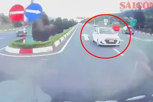 Phạt nữ tài xế chạy ngược chiều trên đường cao tốc Liên Khương - Prenn