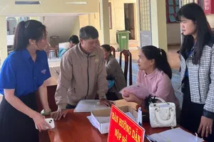 Lâm Đồng: Hơn 1.200 đoàn viên hỗ trợ người dân làm thủ tục hành chính