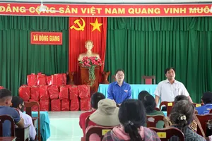 Hơn 700 phần quà “Xuân yêu thương - Tết ấm lòng” tặng người dân Lâm Đồng, Khánh Hòa