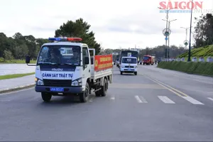 Lâm Đồng: Nghiêm cấm tự ý sử dụng còi, đèn, cờ hiệu dành cho xe ưu tiên