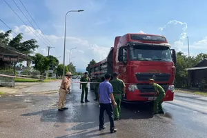 Lâm Đồng: Tạm giữ hình sự lái xe ô tô gây tai nạn làm 2 người thương vong