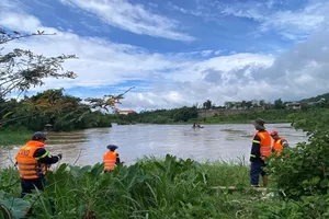 Tìm thấy thi thể nữ sinh rơi xuống sông Đạ Dâng