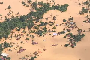 Ngập lụt diện rộng ở Lào vì sự cố vỡ đập thủy điện. Ảnh theo ABC Laos News 