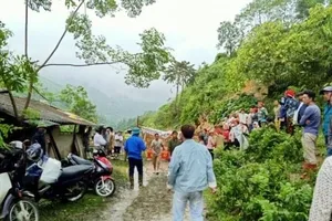 Sạt lở do mưa gió kéo dài, 2 vợ chồng bị thiệt mạng