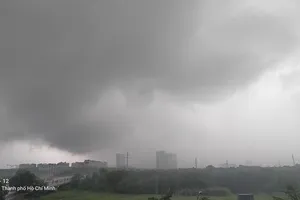 Sau cơn mưa kéo dài 6 tiếng đồng hồ hôm nay, 2 ngày tới, Nam bộ tiếp tục có mưa to 