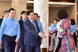 Thủ tướng yêu cầu tạo điều kiện tốt hơn cho người lao động