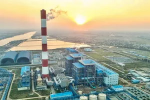 Huy động tối đa nhiệt điện, năng lượng tái tạo để tiết kiệm nước cho thủy điện