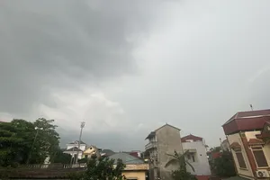 Vì sao phía Bắc có không khí lạnh dù đã sang hè?