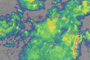 “Túi nước khổng lồ” treo ở miền Bắc - cảnh báo mưa to, nguy cơ lũ quét