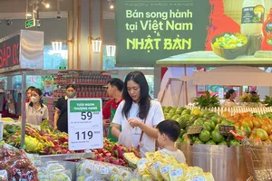 Kiểm soát thị trường, chống găm hàng, mua vét mùa bão