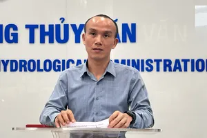 TS Hoàng Phúc Lâm: Bão số 12 suy yếu nhưng Trung bộ vẫn mưa lũ đến cuối tháng