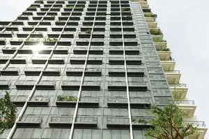 Việt Nam áp dụng tạm thời thuế chống bán phá giá kính nổi không màu