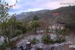 Xuất hiện mưa đá cục bộ ở một số tỉnh phía Bắc