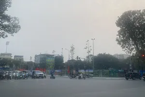 Miền Nam nắng nóng kéo dài, miền Bắc chuyển mát nhờ không khí lạnh