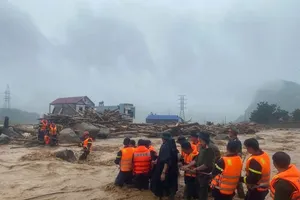 Hơn 1.000 cán bộ, chiến sĩ tham gia cứu nạn, cứu hộ tại vùng mưa lũ miền núi Bắc bộ