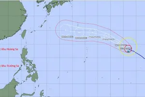 Gió Tây Nam trên Biển Đông mạnh lên do siêu bão Dolphin
