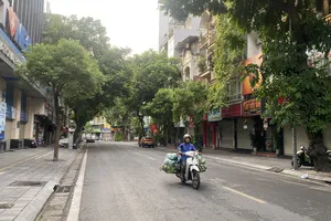 Bắc bộ và Trung bộ nắng nóng, Nam bộ tiếp tục mưa dông