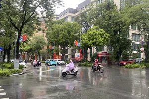 Bắc bộ chưa hết mưa, Nam bộ có mưa dông