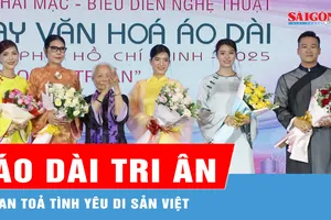Hơn 100 thiết kế toả sáng tại Gala "Áo dài tri ân"