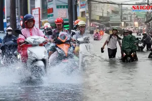 Podcast bản tin trưa 27-7: Bắc bộ đón nắng nóng, nhiều vùng tiếp tục có mưa lớn kèm dông lốc