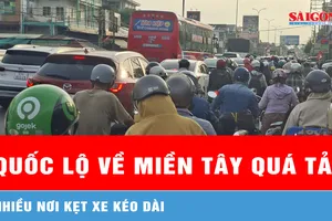 Quốc lộ về miền Tây quá tải, nhiều nơi ùn ứ kéo dài