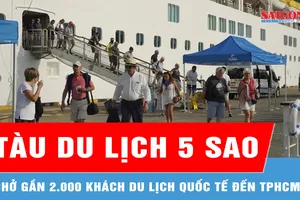 Tàu du lịch 5 sao chở gần 2.000 khách du lịch quốc tế đến TPHCM
