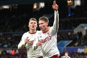 Erik ten Hag đã tìm ra giải pháp cho phong độ sân khách của Man United?