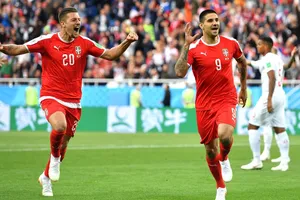 Serbia mang hương vị Saudi Arabia để thử thách người Anh