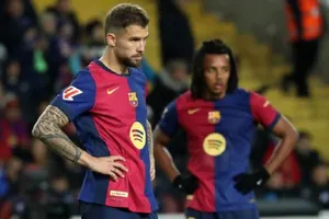 Đội hình dâng cao của Barcelona: Điểm mạnh đã trở thành điểm yếu lớn như thế nào