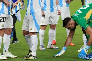 Sân cỏ tại FIFA Club World Cup: Tránh “thảm họa” cho World Cup 2026