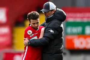 Thế giới bóng đá tiếc thương Diogo Jota. HLV Klopp: “Tôi tan nát cõi lòng”