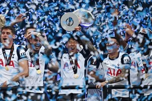 "Như được ở cùng ngôi sao nhạc rock" - Hành trình 10 năm huyền thoại của Son tại Tottenham