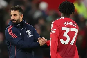 Kobbie Mainoo : Từ ‘Tiểu Zidane’ đến kẻ bị lãng quên dưới thời Amorim